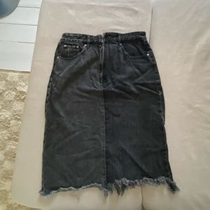 Zara Midi Two Tone Black Denim Skirt